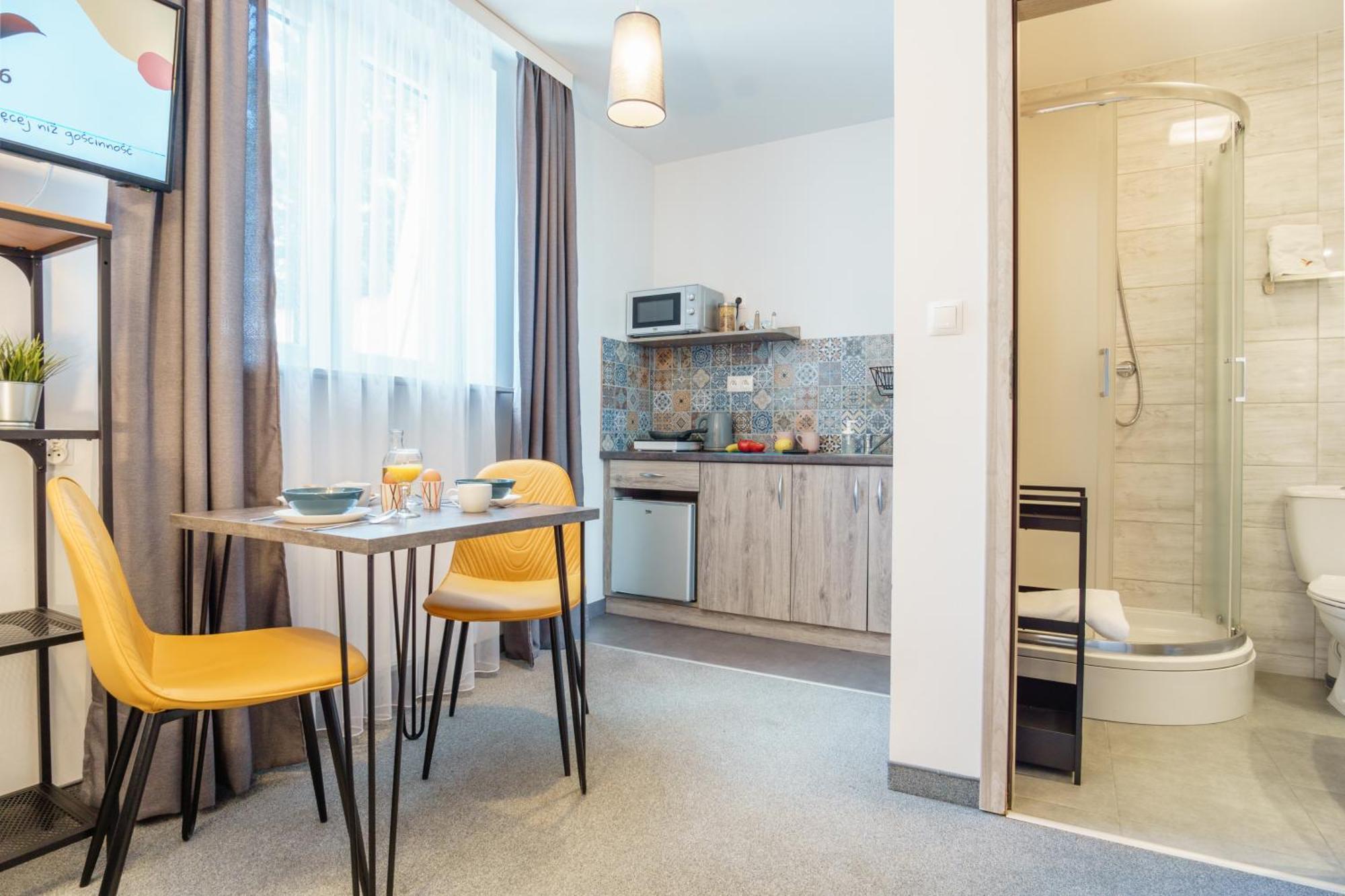 Pokoje Z Aneksami Orla 6 Lublin Exterior foto